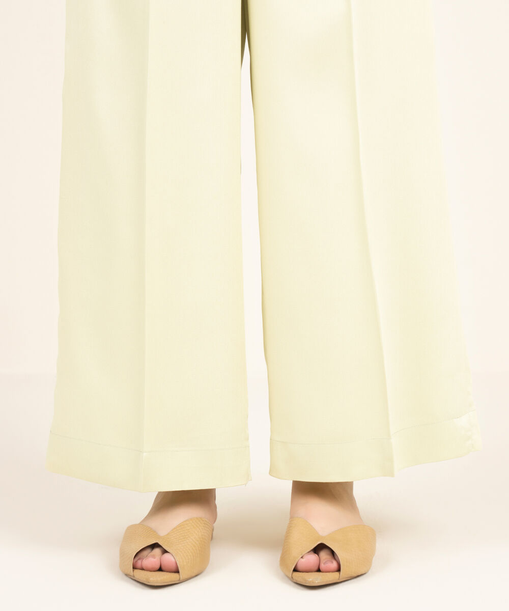 Women's RTW Bedford Solid Green Culottes