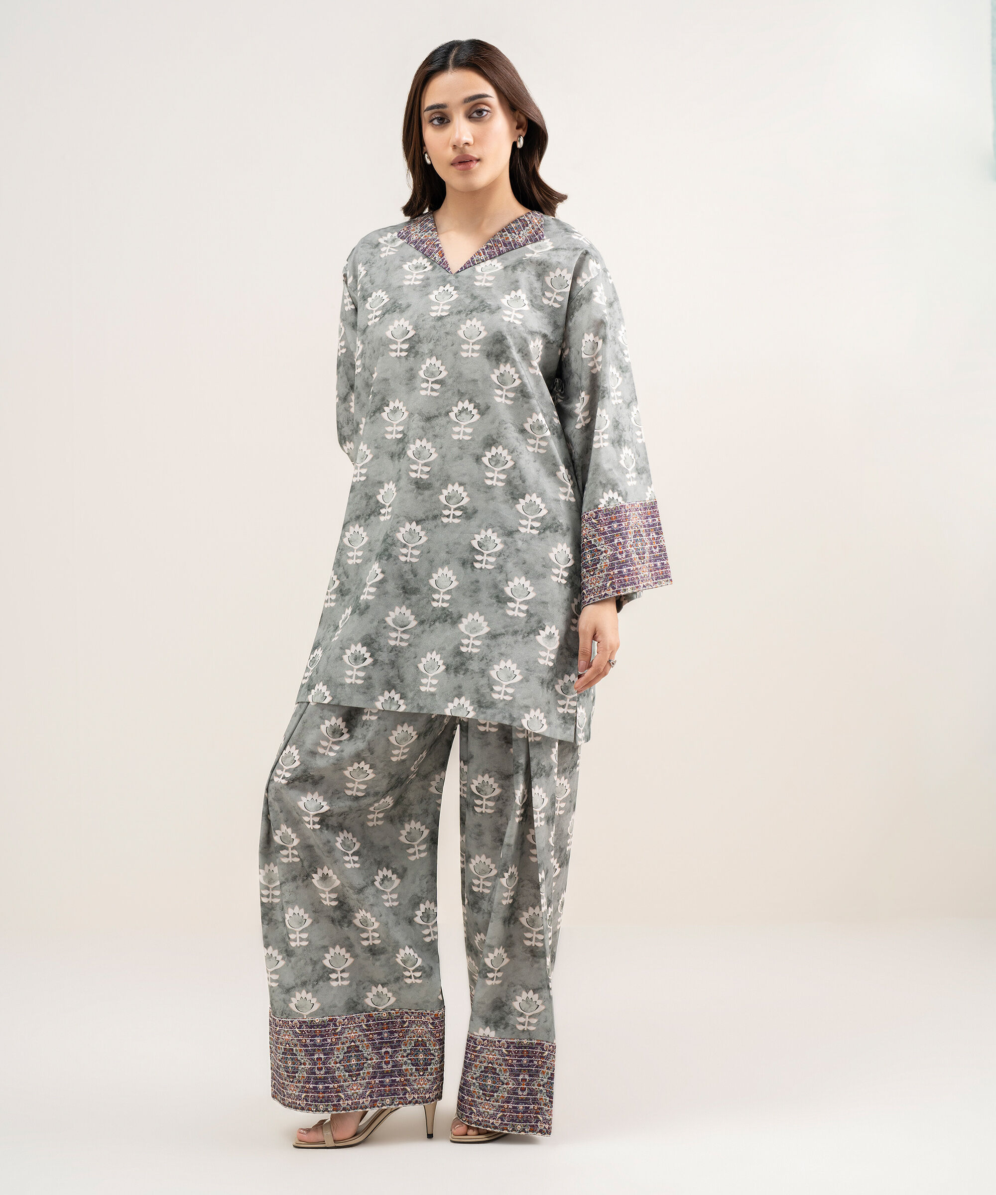 Unstitched 2 PC U2TDYS26V372