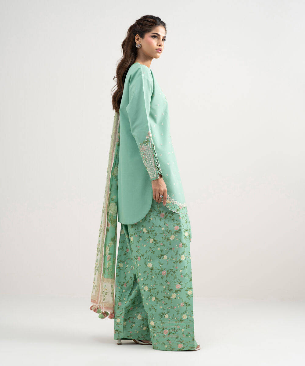 Women's Unstitched Textured Lawn Embroidered Green 3 Piece Suit