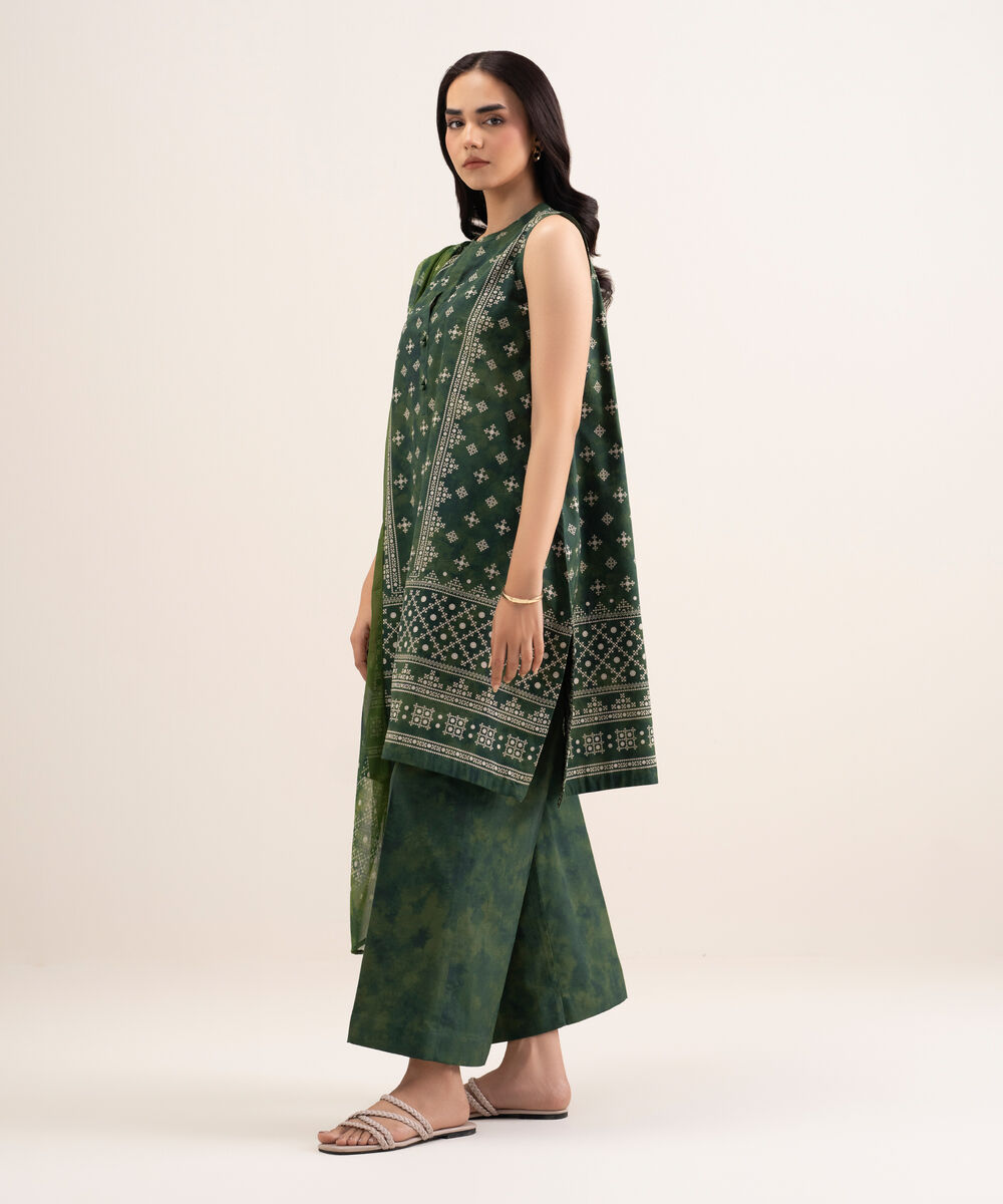 Women's Unstitched Lawn Printed Green 3 Piece Suit