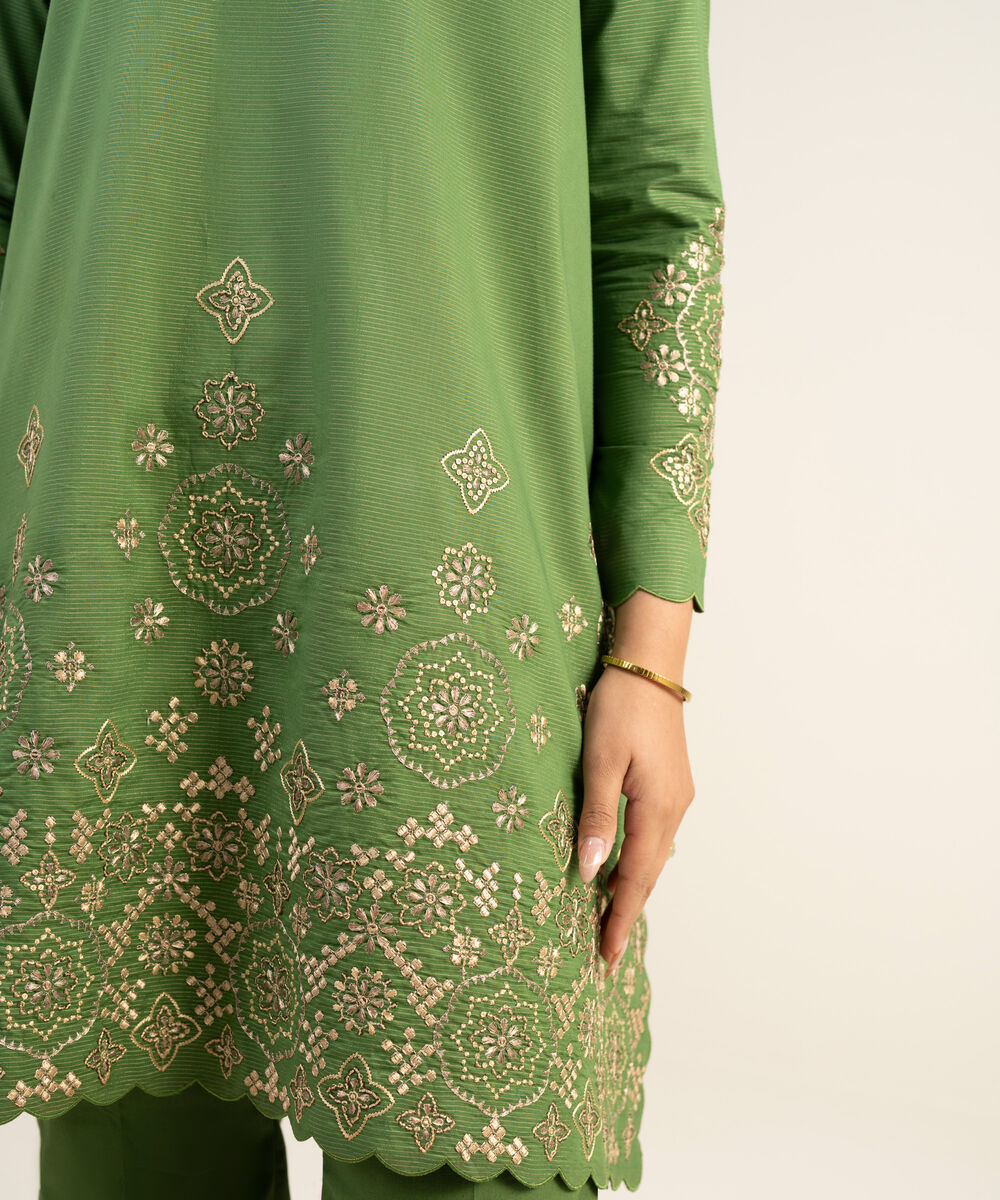 Women's Unstitched Zari Lawn Embroidered Green  3 Piece Suit