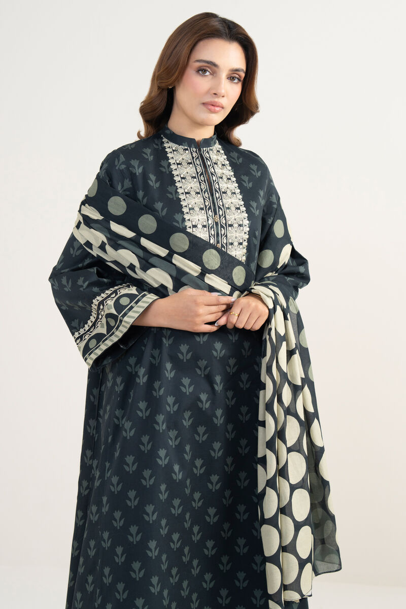 3 Piece - Embroidered Lawn Suit