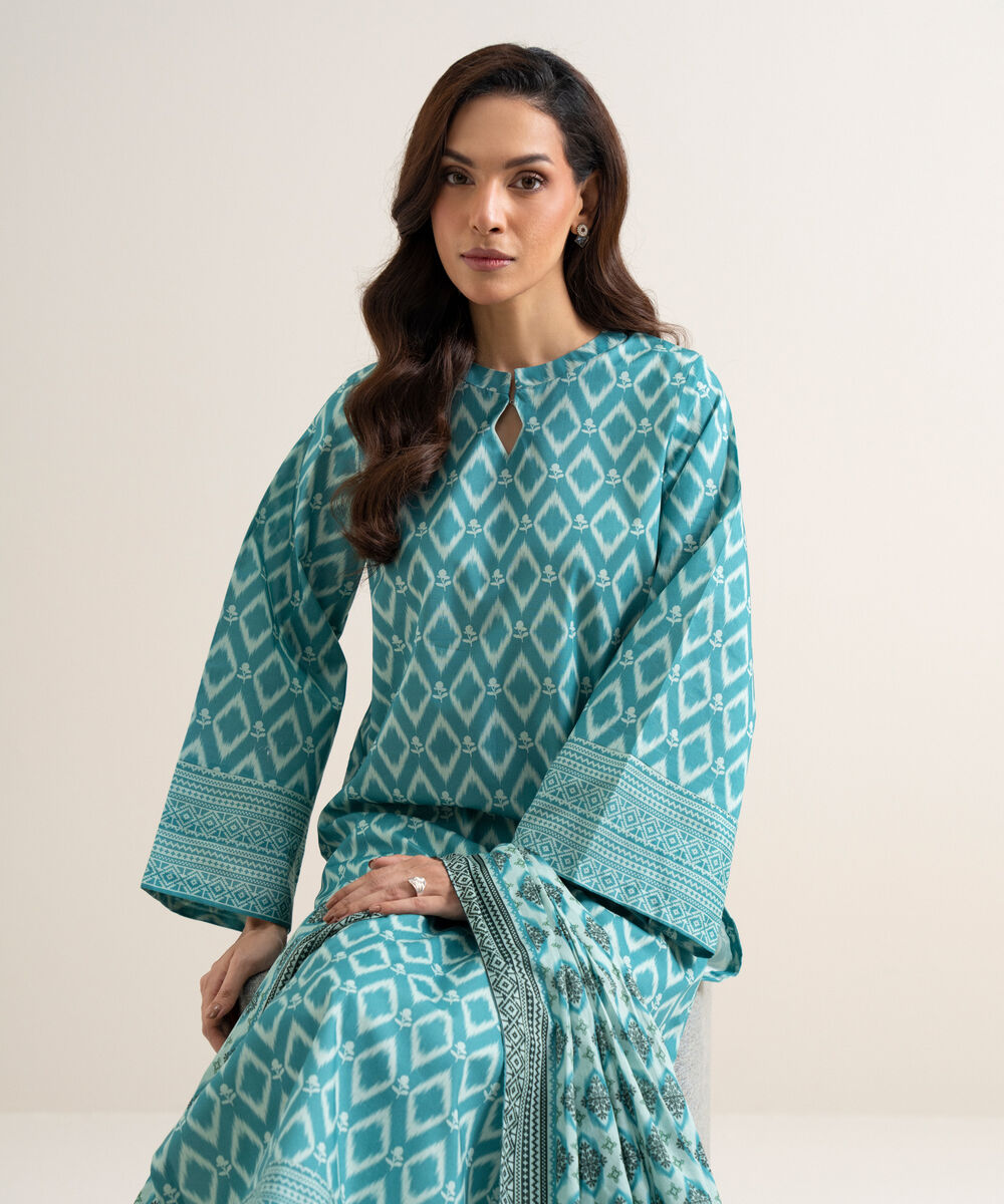 Women's Unstitched Lawn Printed Green 3 Piece Suit