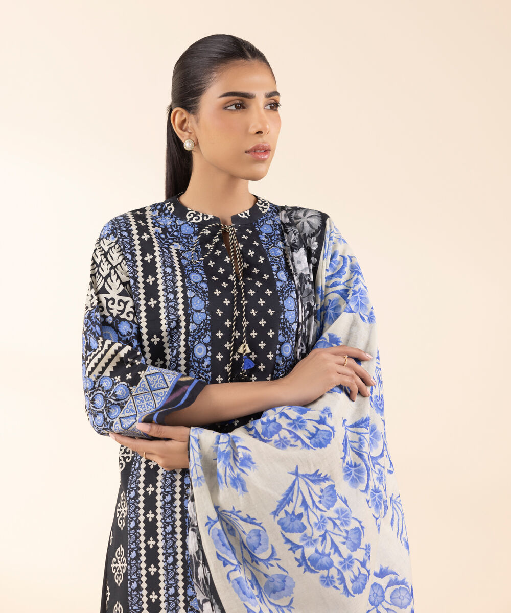 Women's Unstitched Lawn Printed Multi 2 Piece Suit