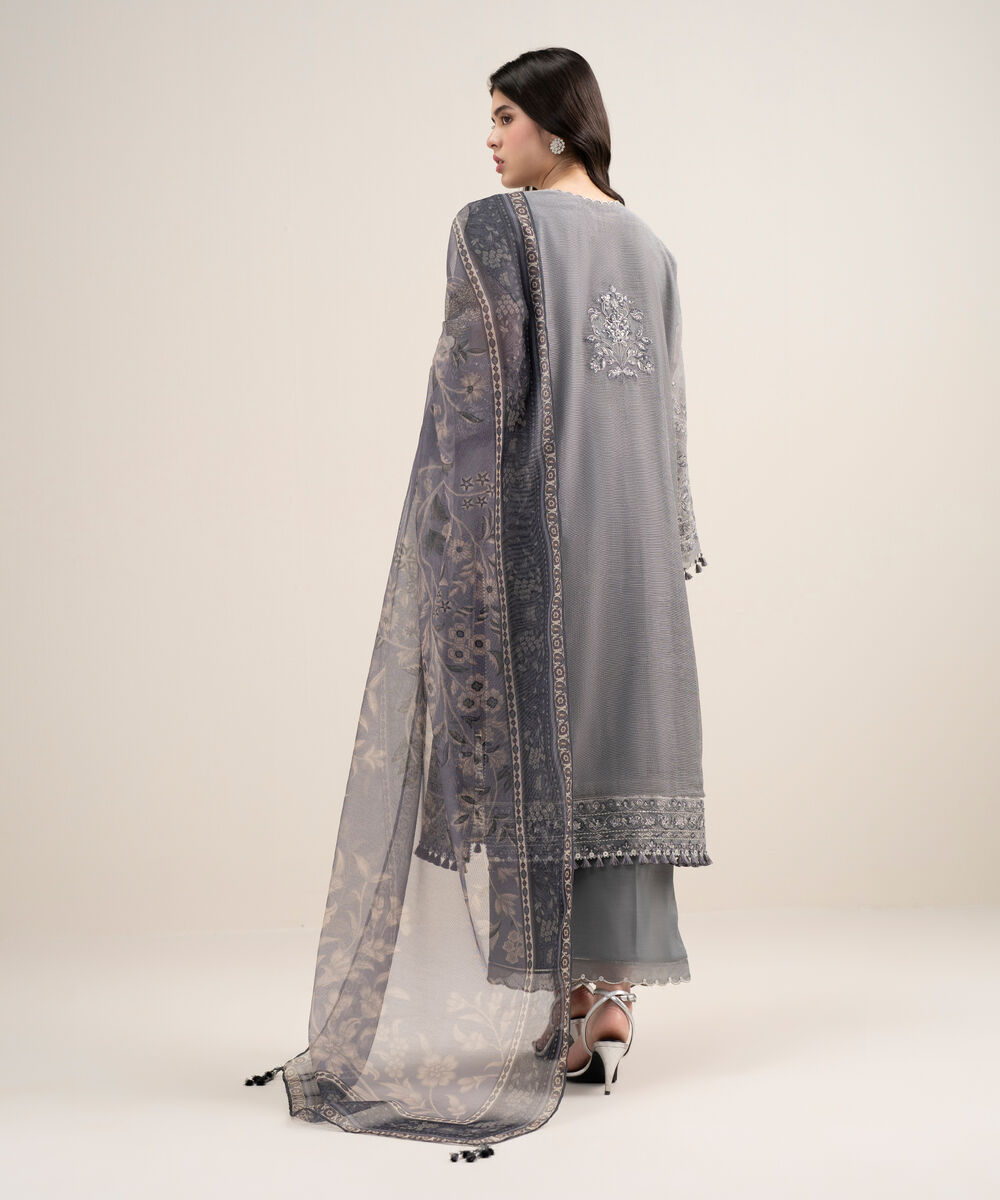 Women's Unstitched Blended Viscose Khaddi Net Embroidered Grey 3 Piece Suit