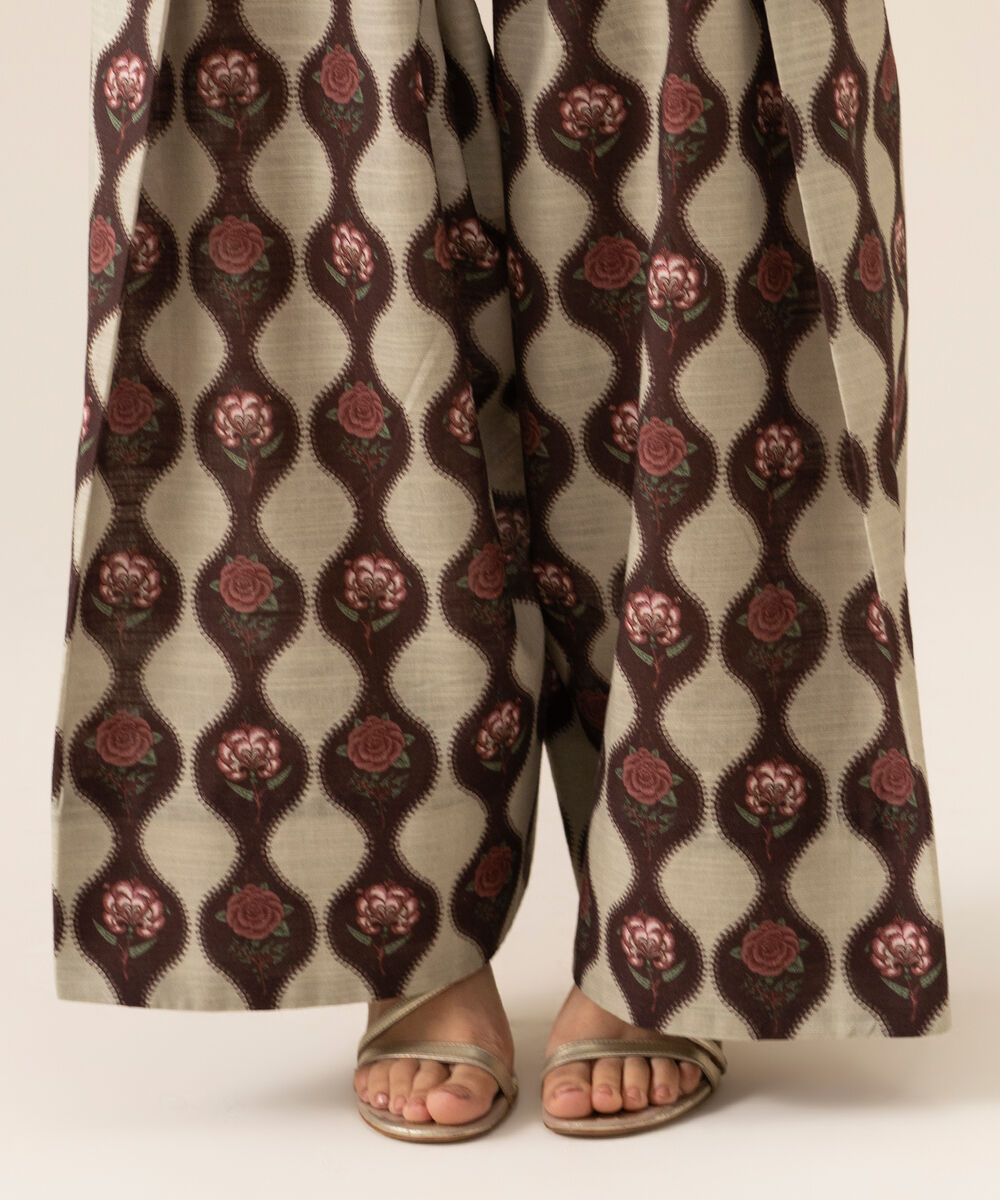 Women's Unstitched Light Khaddar Printed Burgundy 2 Piece Suit