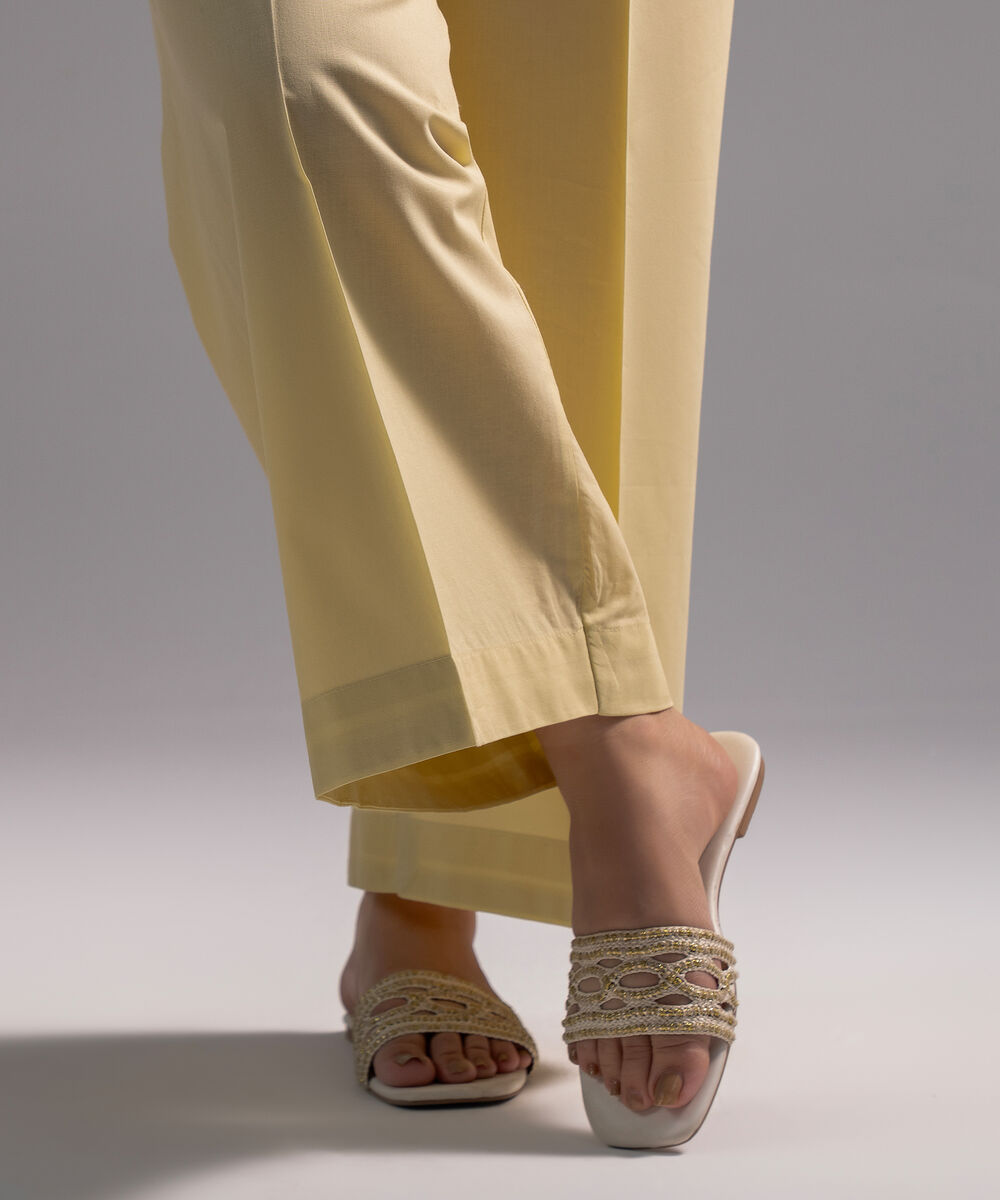 Women's RTW Cambric Solid Pale Yellow Culottes