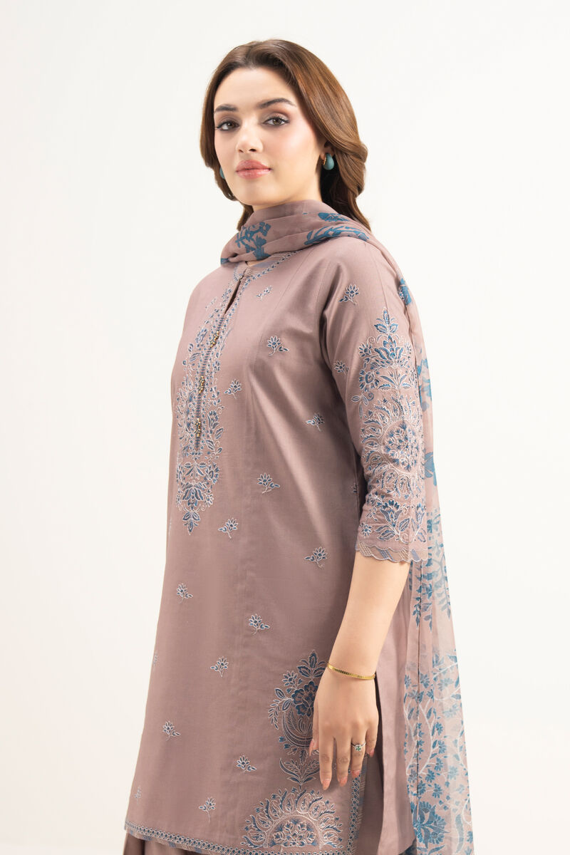 3 Piece - Embroidered Lawn Suit
