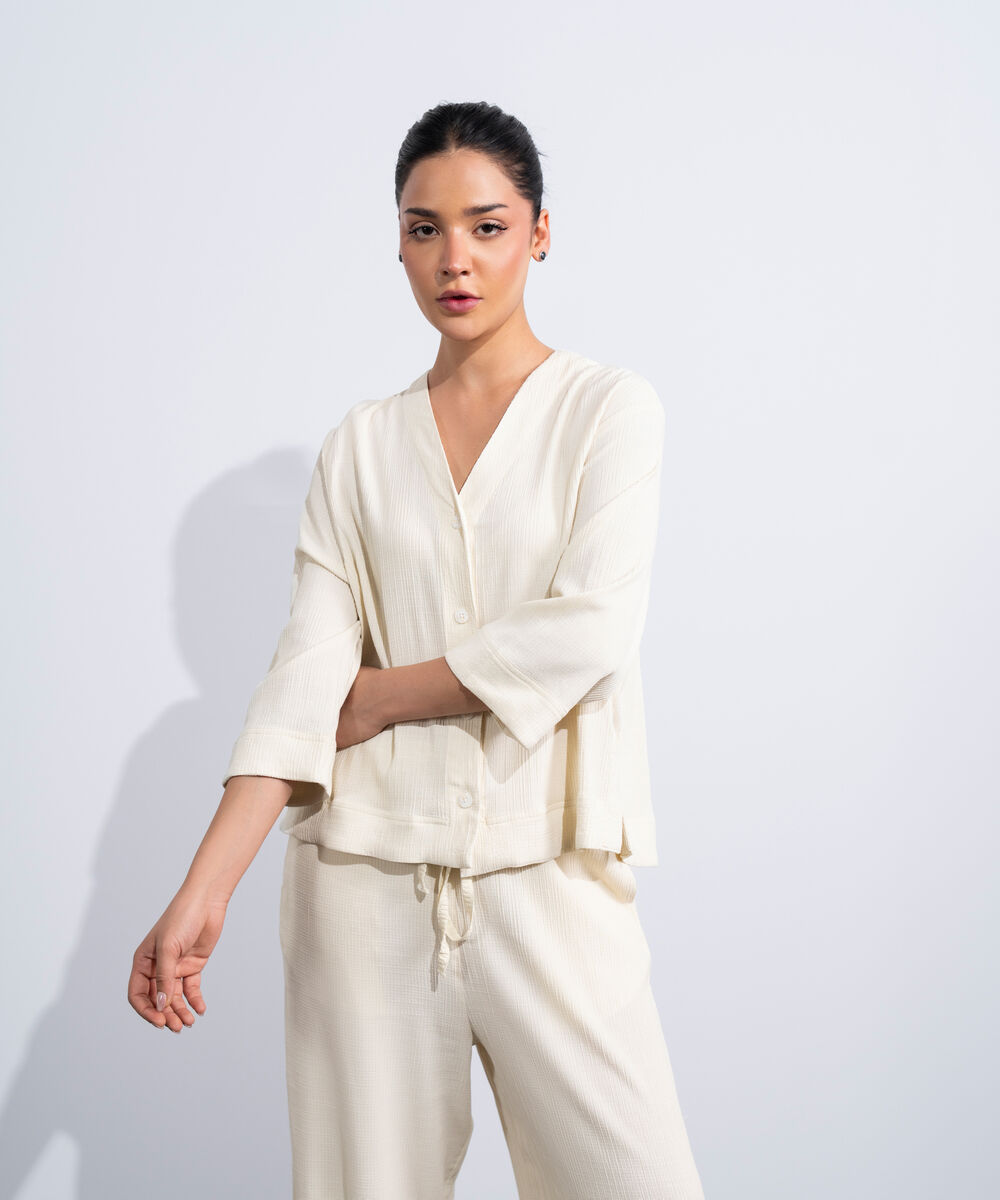 Women's Western Off-White V-Neck Seersucker Shirt