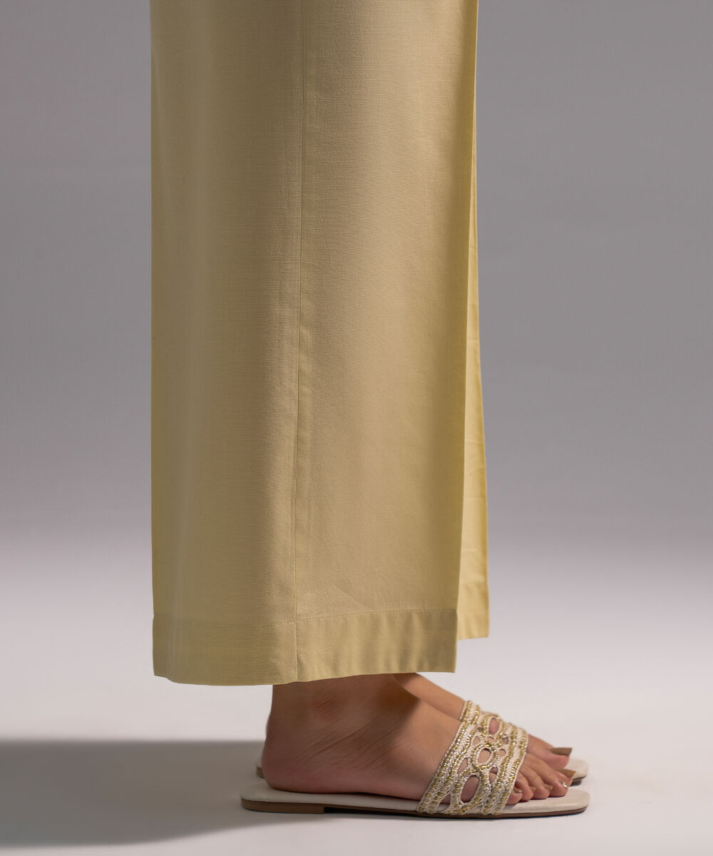 Women's RTW Cambric Solid Pale Yellow Culottes
