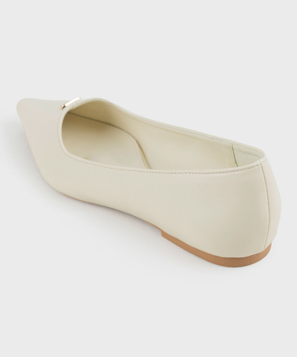 Women's Off White Pointed Toe Pumps