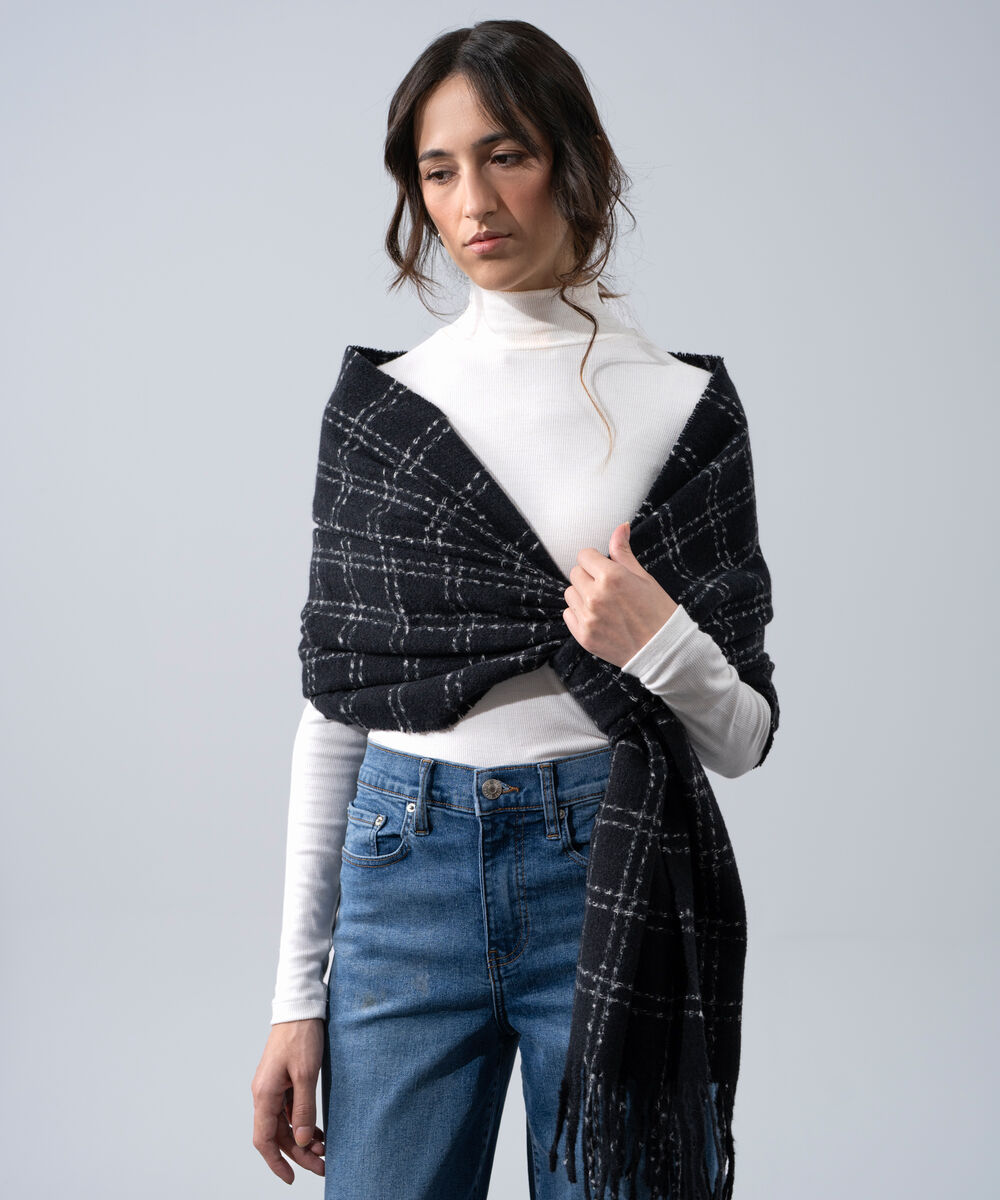 Women's Western Wear Black Polyester Textured Woolen Scarf