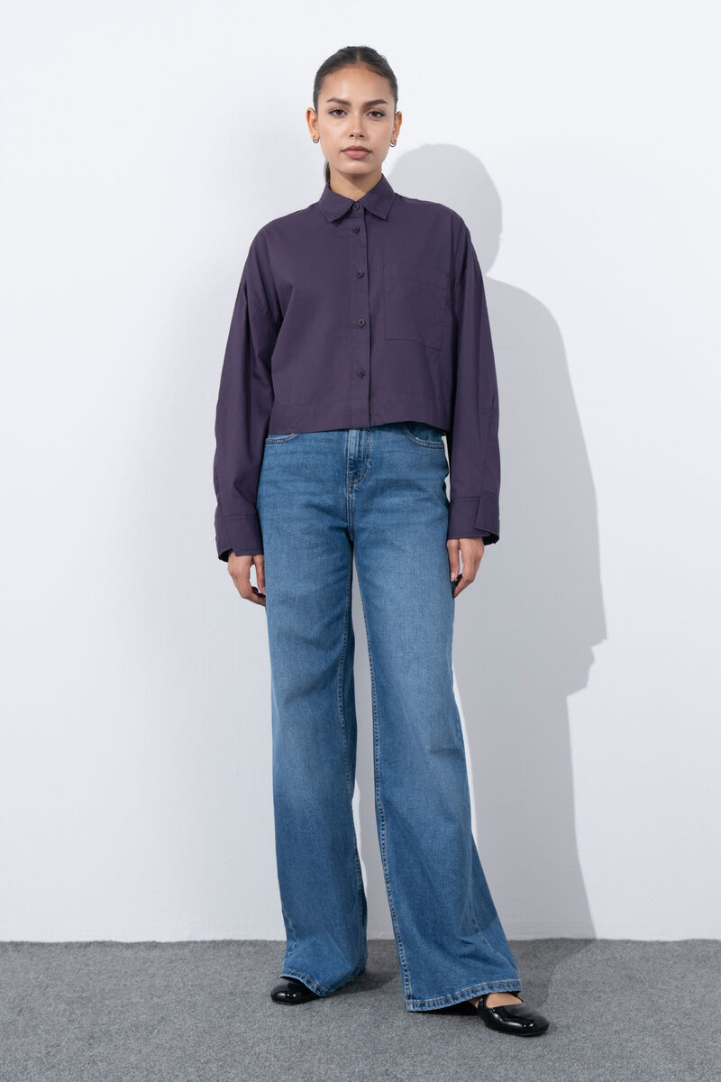 Shirt With Overlapped Cuff