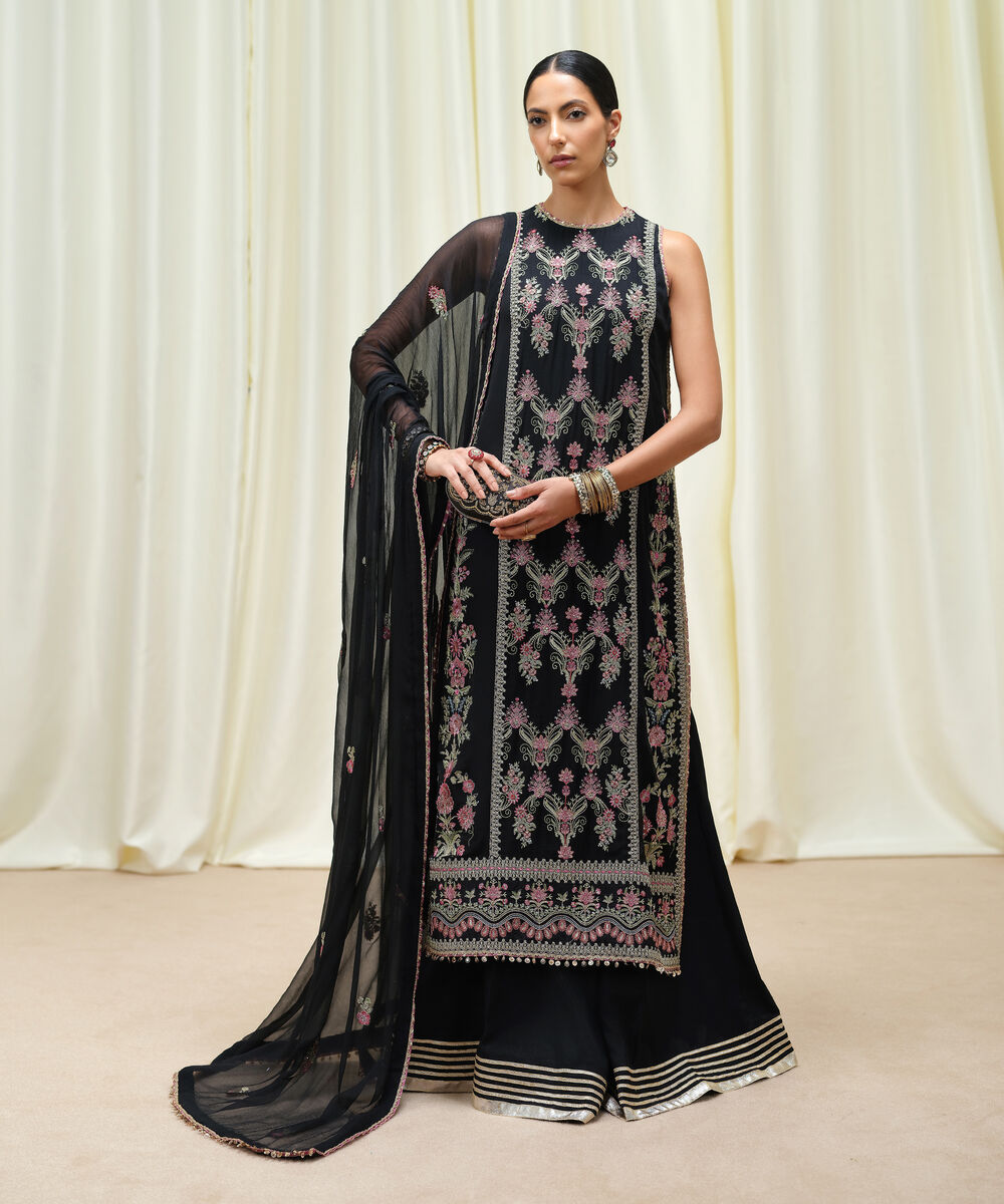 Women's Unstitched Crinkle Chiffon Dyed Three Piece Suit