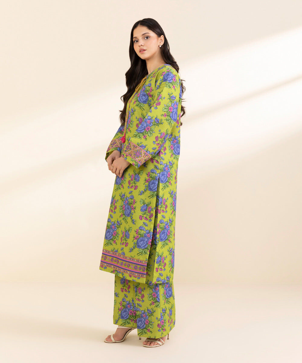Women's Unstitched Light Khaddar Embroidered Multi 2 Piece Suit