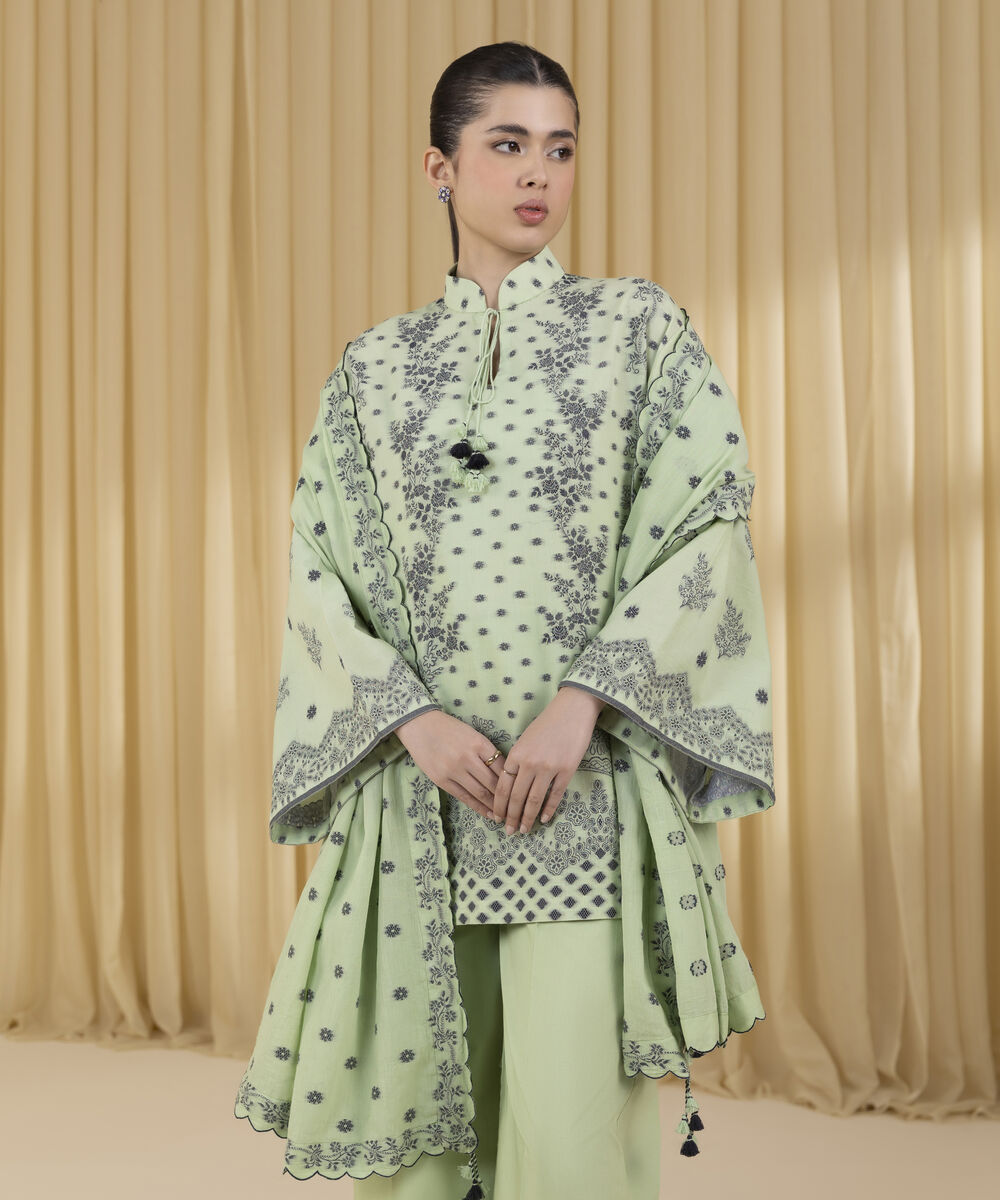 Unstitched Women's Green Extra Weft Jacquard 3 Piece Suit