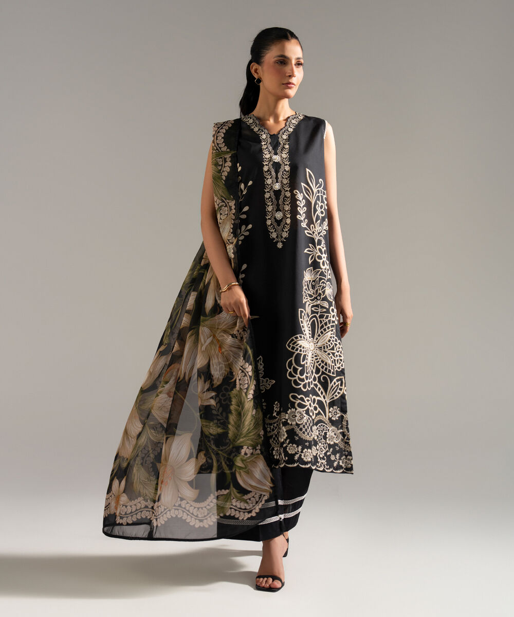 Women's RTW Slub Lawn Printed Black 3 Piece Suit