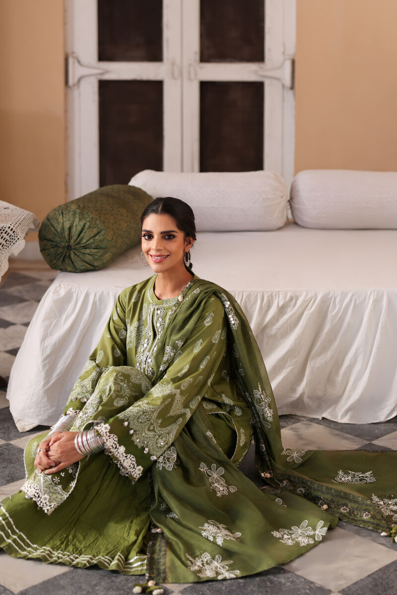 3 Piece - Embroidered Lawn Suit