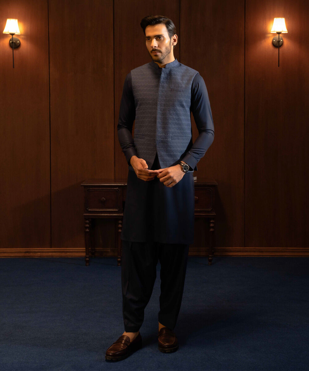 Man - Blue Premium Wash & Wear Suit