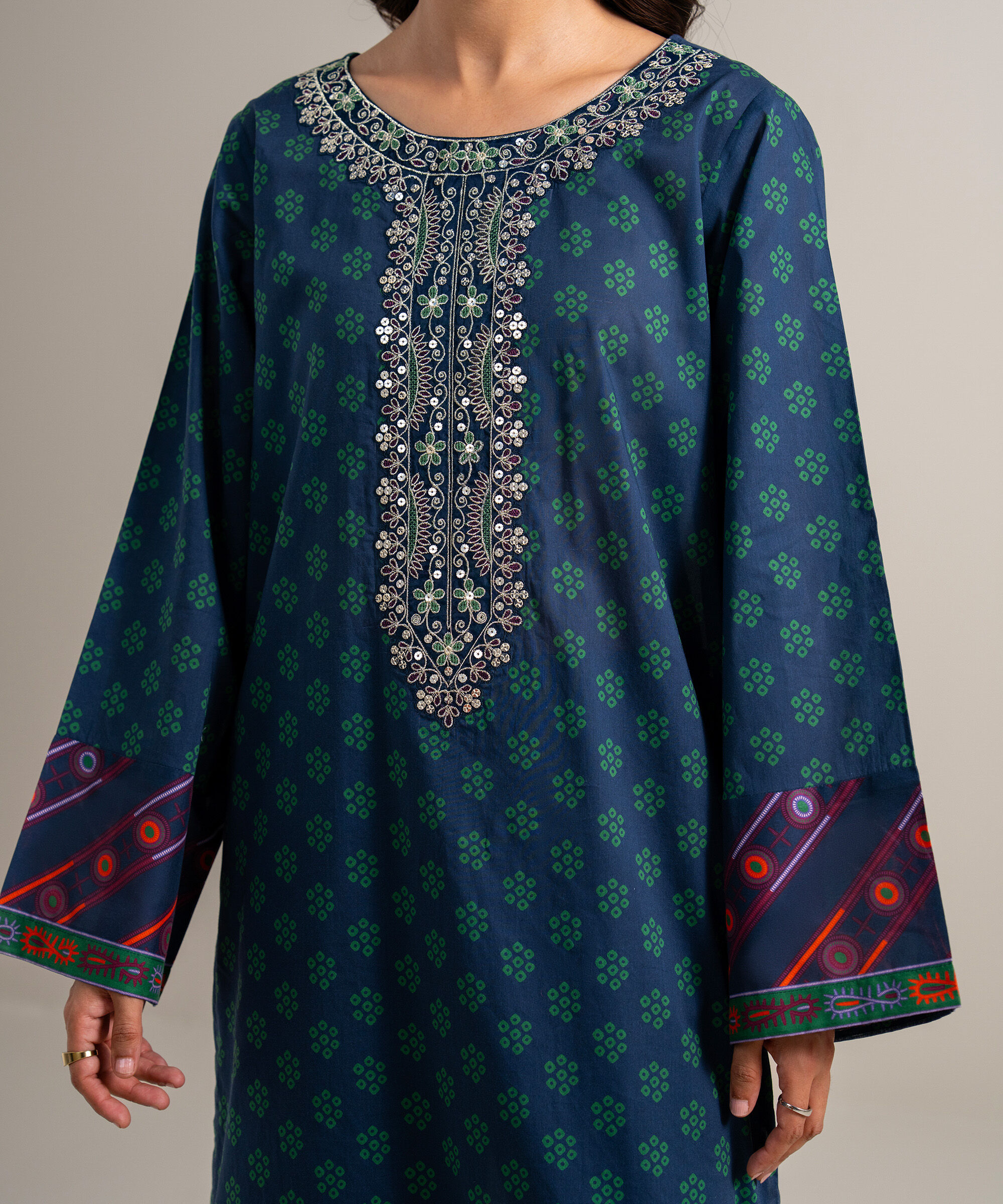 Unstitched 3 PC U3PDDS26V677
