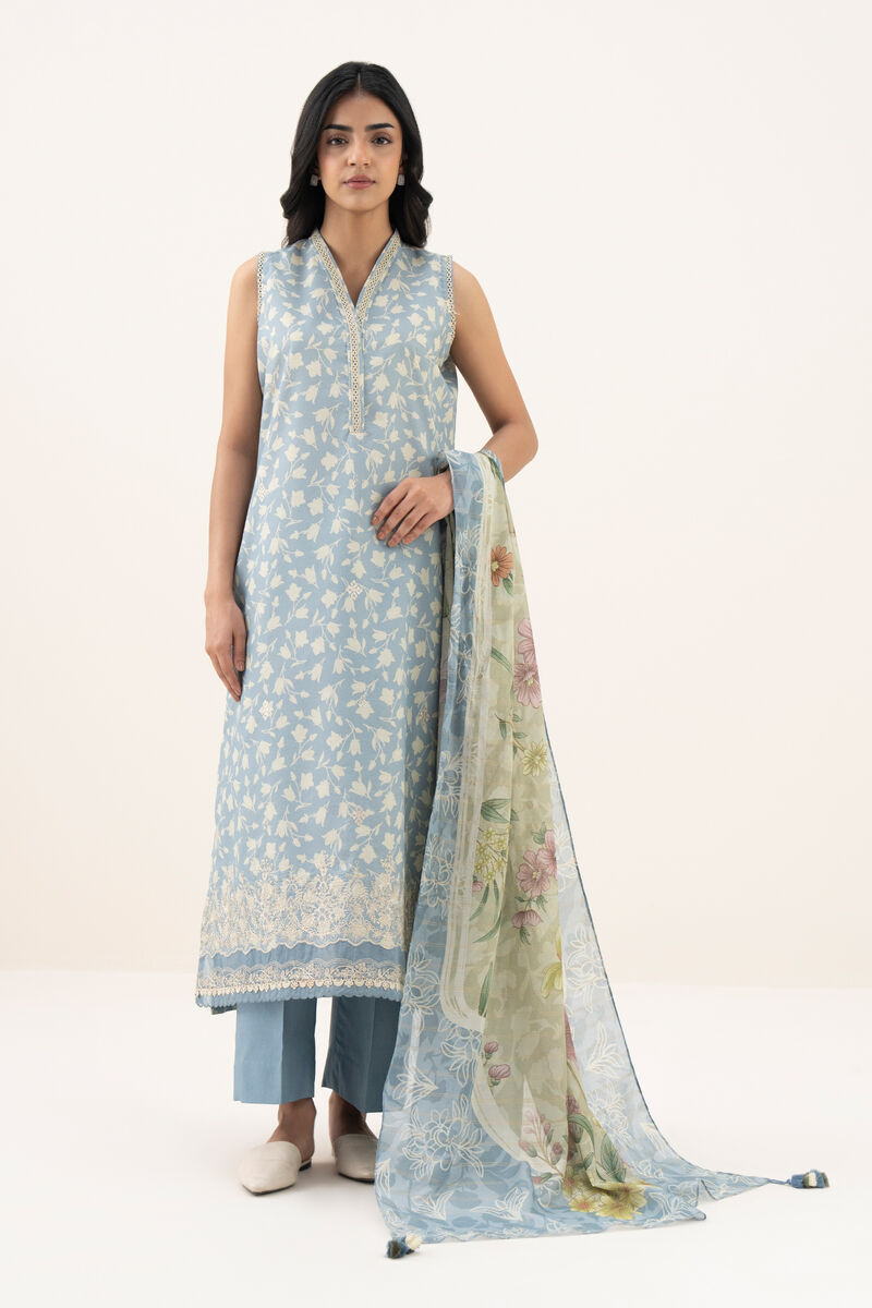 3 Piece - Embroidered Zari Lawn Suit