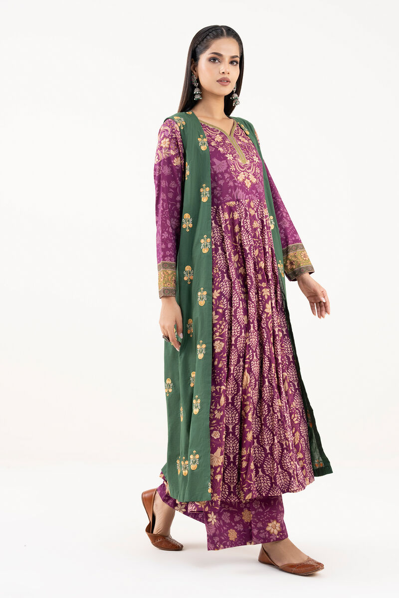 Embroidered Pishwas With Layered Green Cape