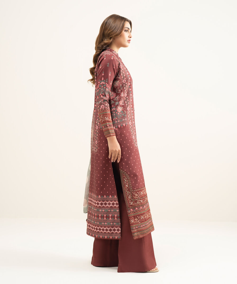 Women's Unstitched Blended Grip Silk Red Embroidered 3 Piece Suit