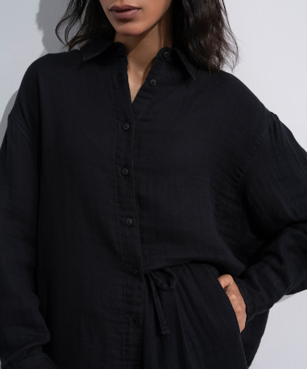 Women's Black Loose-Fit Muslin Shirt