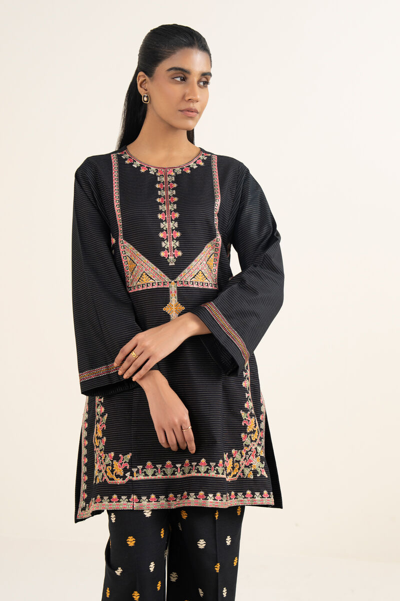 Embroidered Textured Slub Shirt