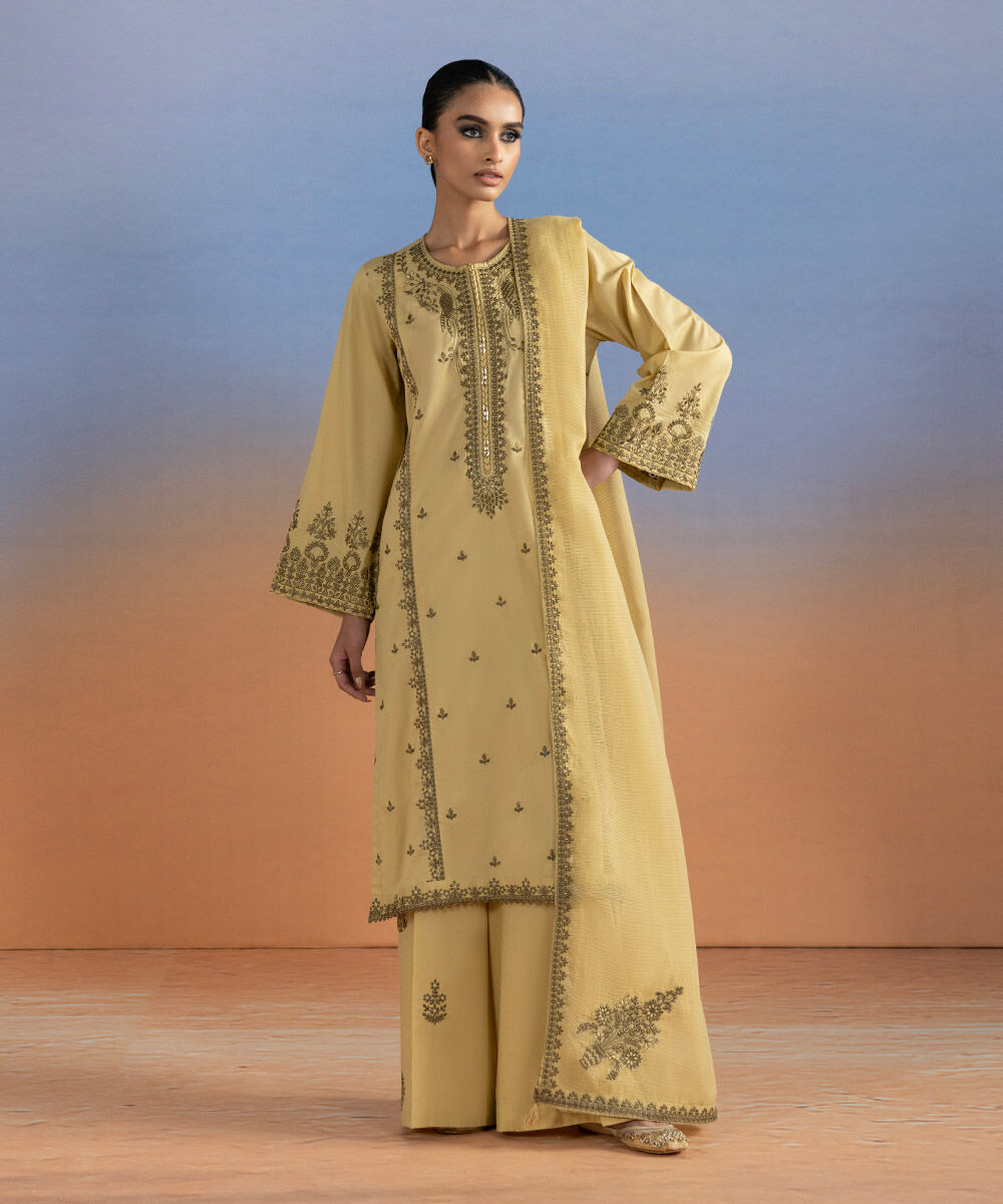 Blended Textured Karandi Yellow Embroidered Dupatta
