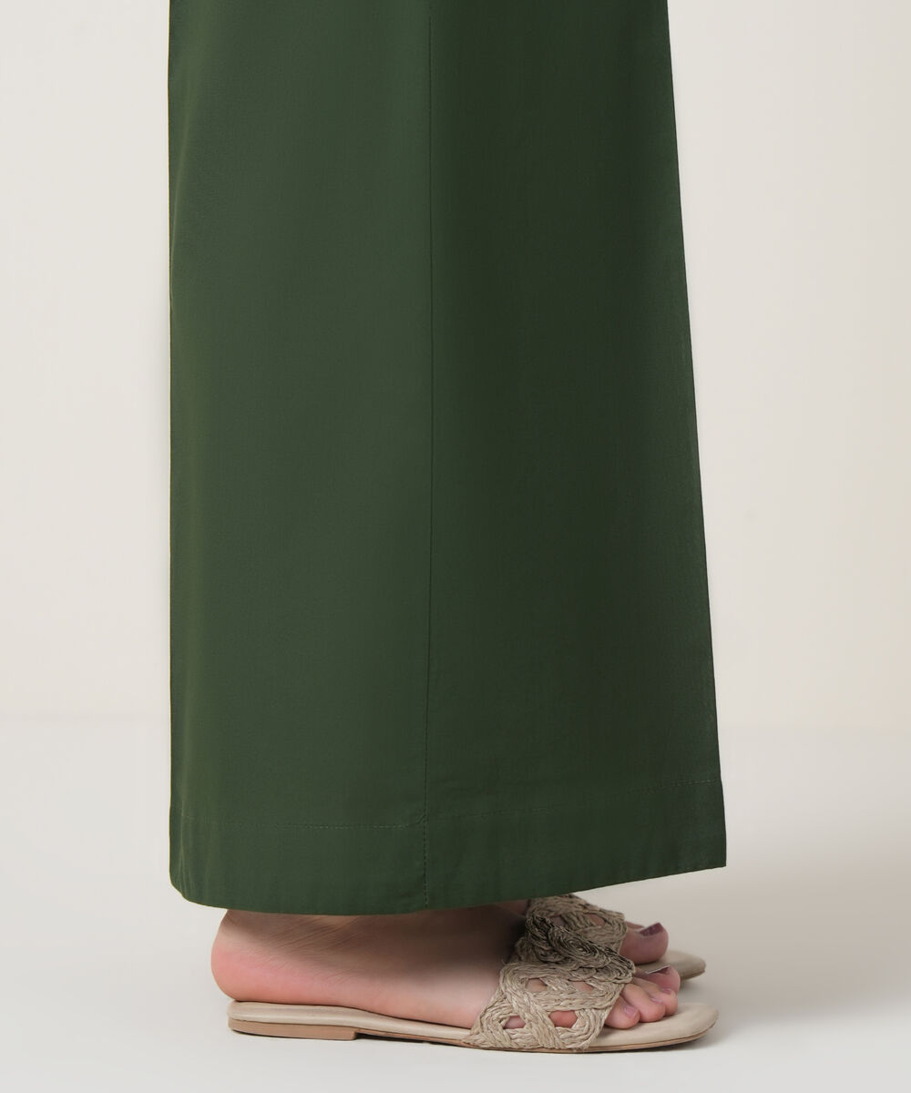 Women's RTW Cambric Green Solid Trousers