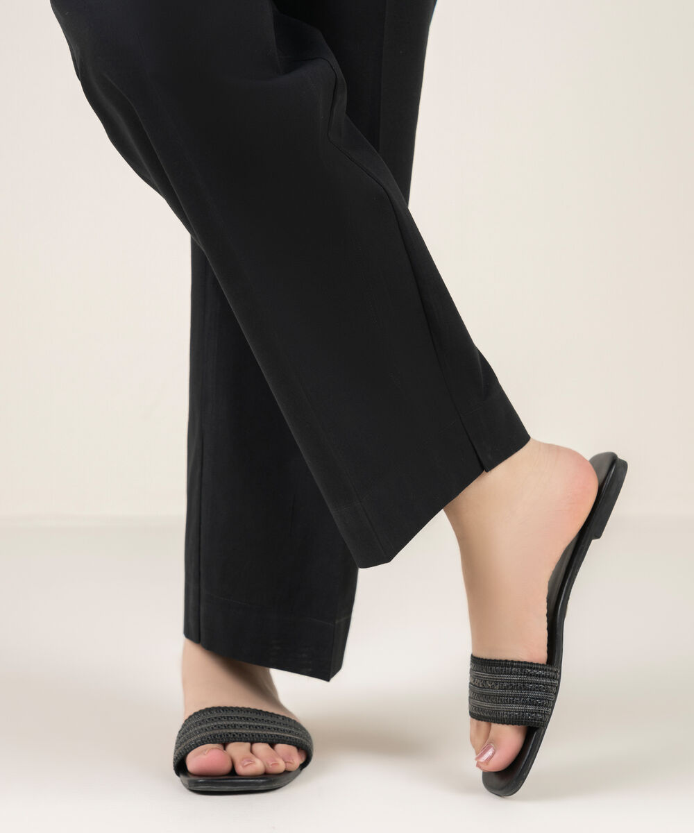 Women's RTW Cambric Solid Black Straight Pants