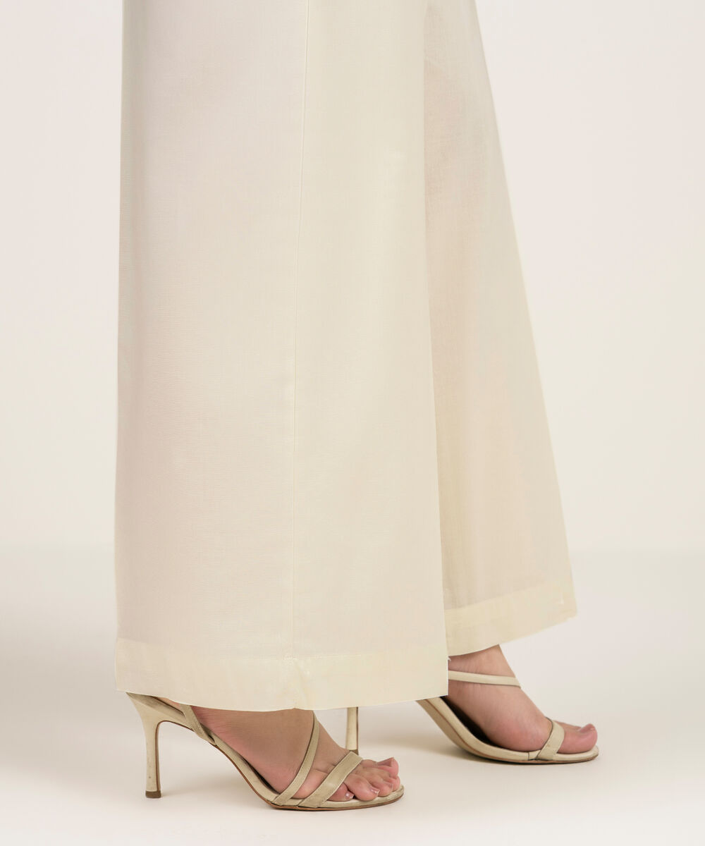 Women's RTW Cotton Viscose Solid Pale White Culottes