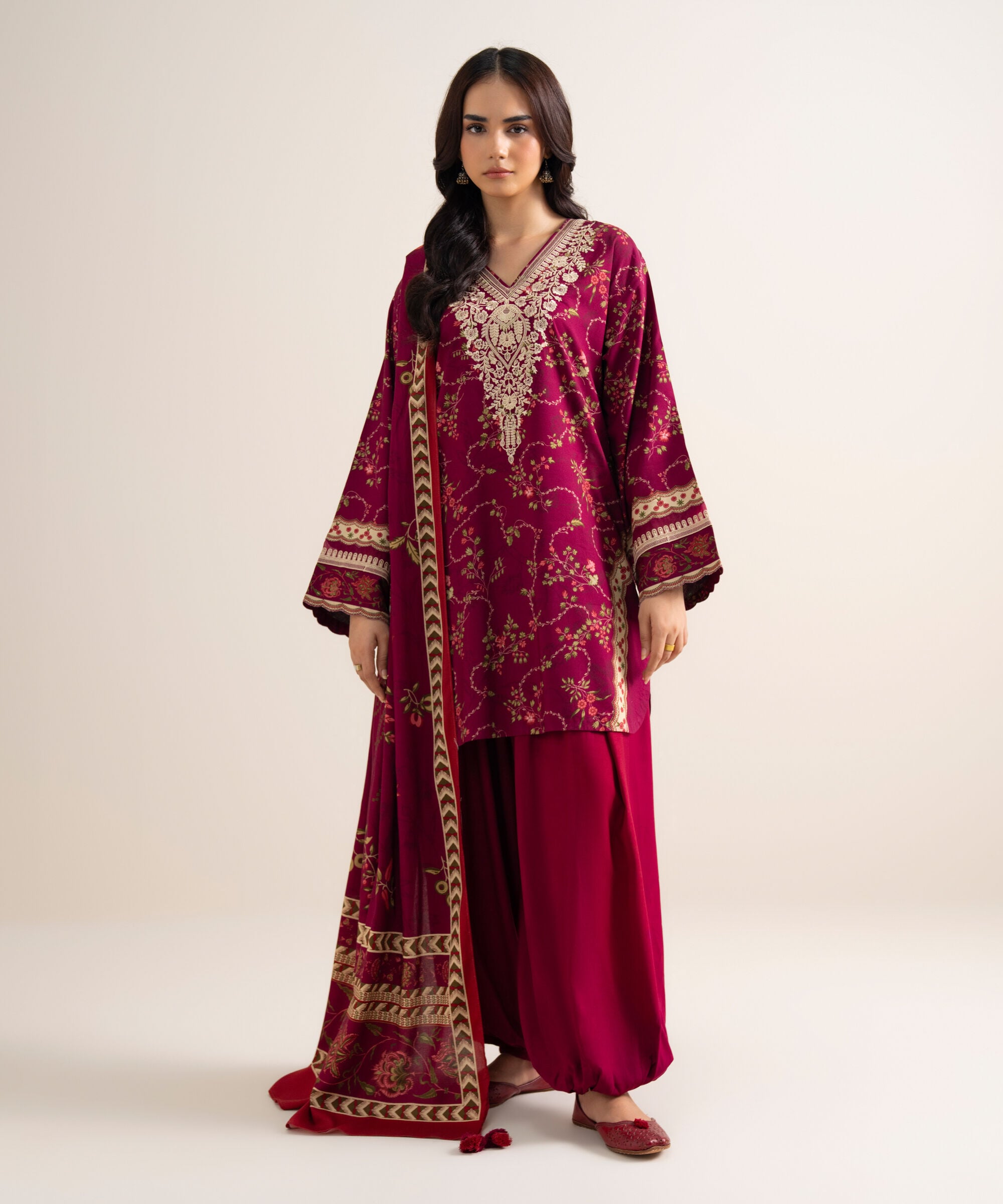 Retail Price: 5990/-PKR