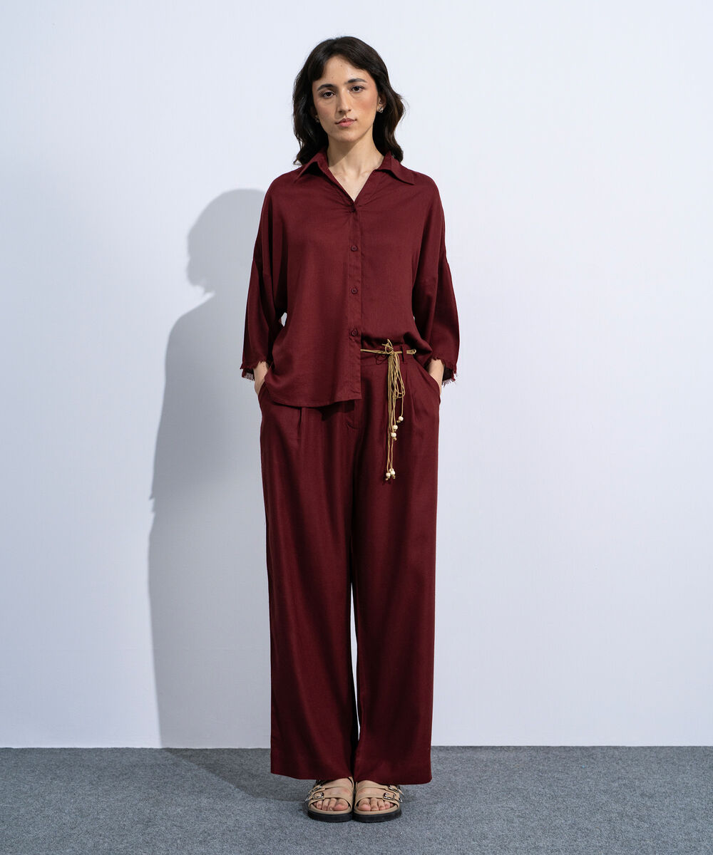 Women's Red Linen Blend Pleated Trouser With Crochet Belt