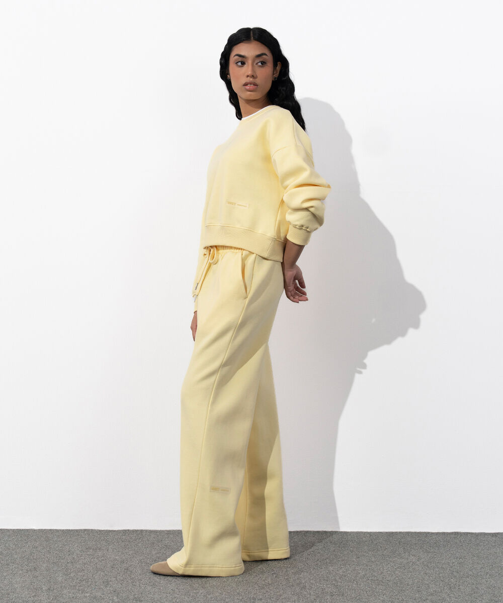 Women's Western Wear Butter Yellow Loose Fit Cropped Sweatshirt