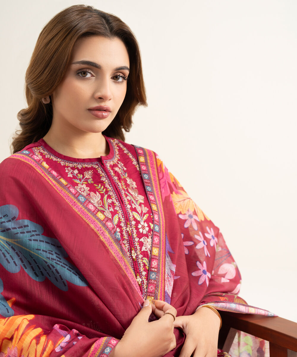 Women's Unstitched Lawn Pink Embroidered 3 Piece Suit