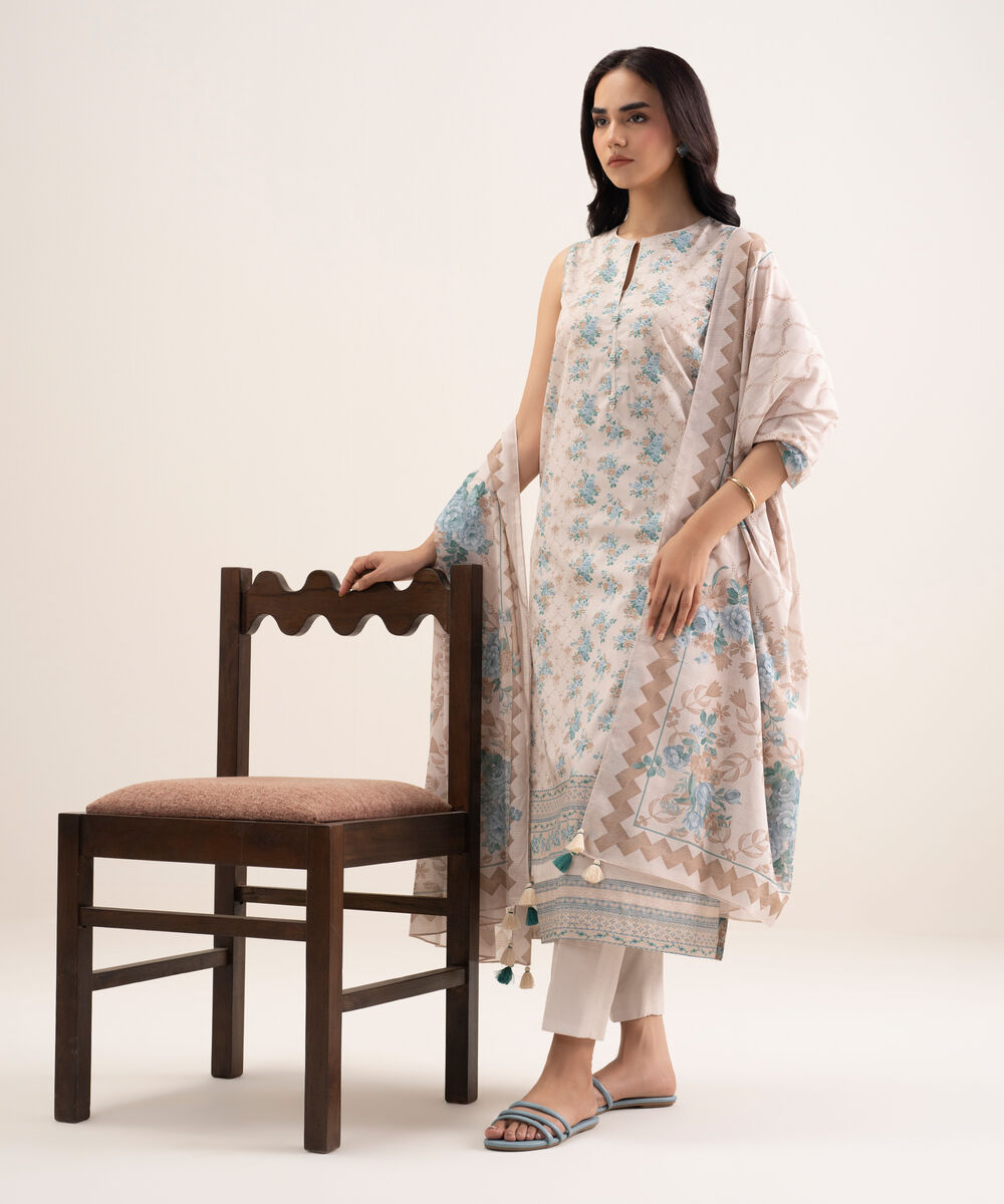 Women's Unstitched Lawn Printed Pink 3 Piece Suit