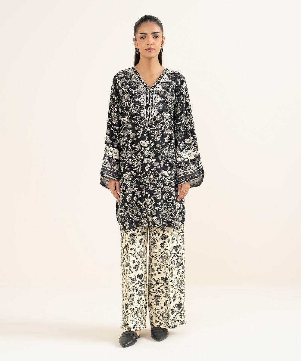 Women's RTW Herringbone Embroidered Black A-Line Shirt