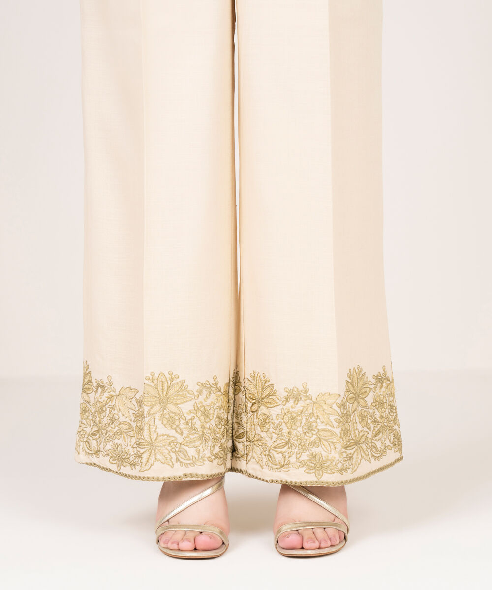 Women's RTW Cotton Viscose Embroidered Off White Culottes