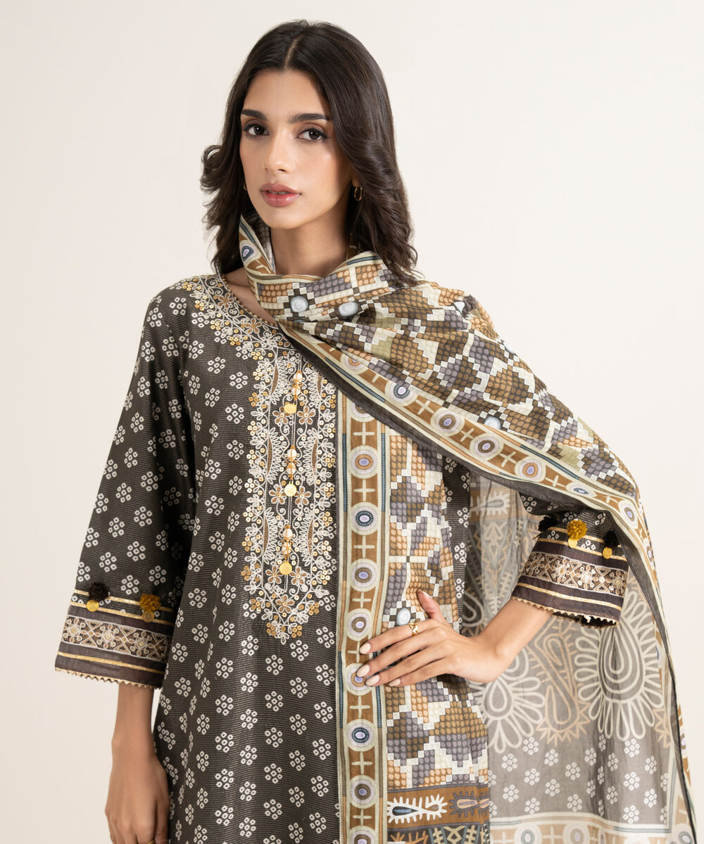 Women's Unstitched Zari Lawn Embroidered Brown 3 Piece Suit