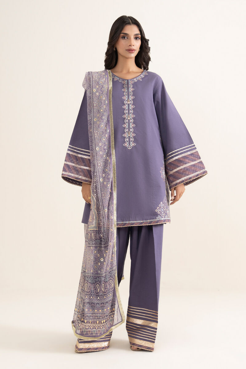 3 Piece - Embroidered Lawn Suit