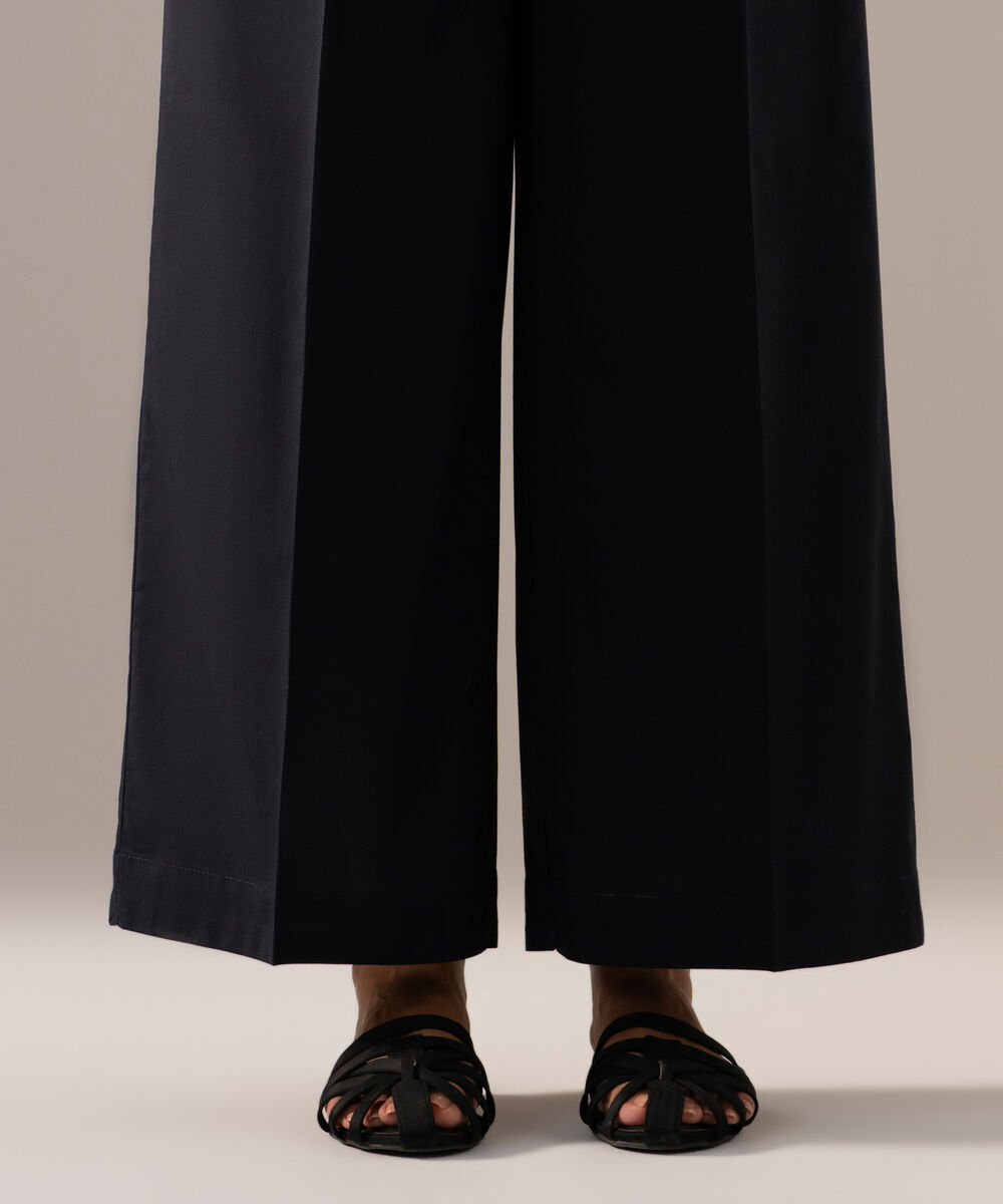 Women's RTW Cambric Solid Black Culotte