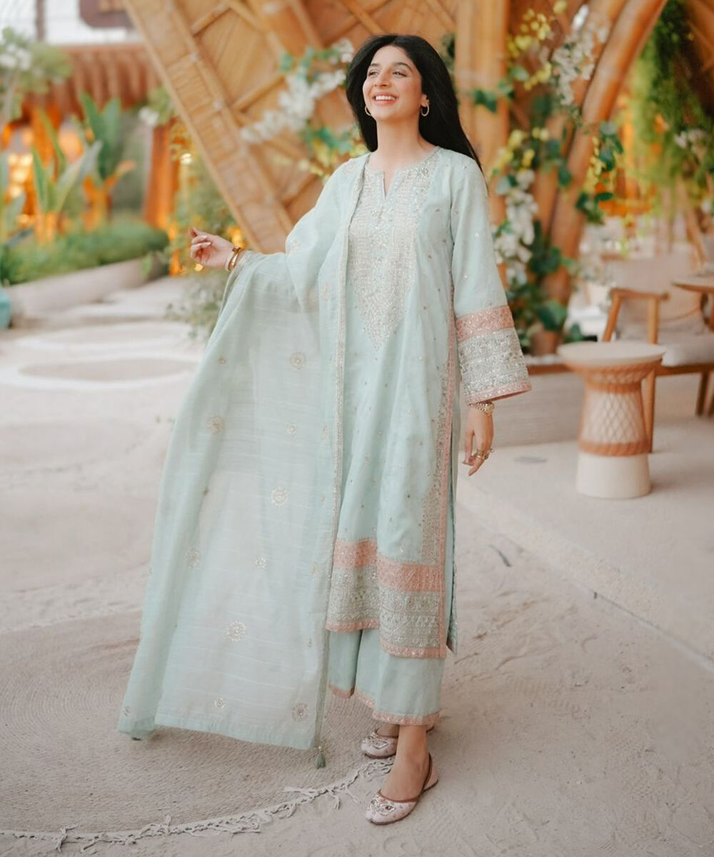 Manaar Embroidered Mint Green Dupatta