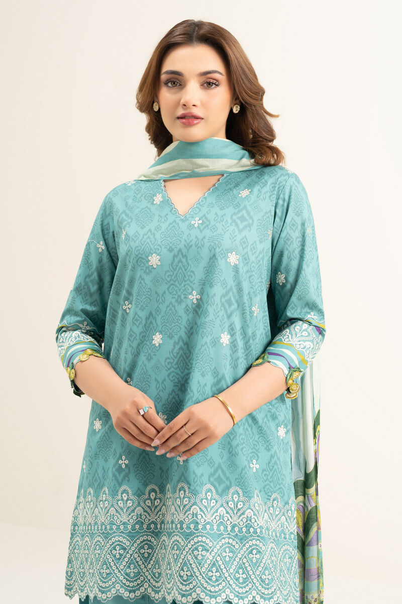 3 Piece - Embroidered Lawn Suit
