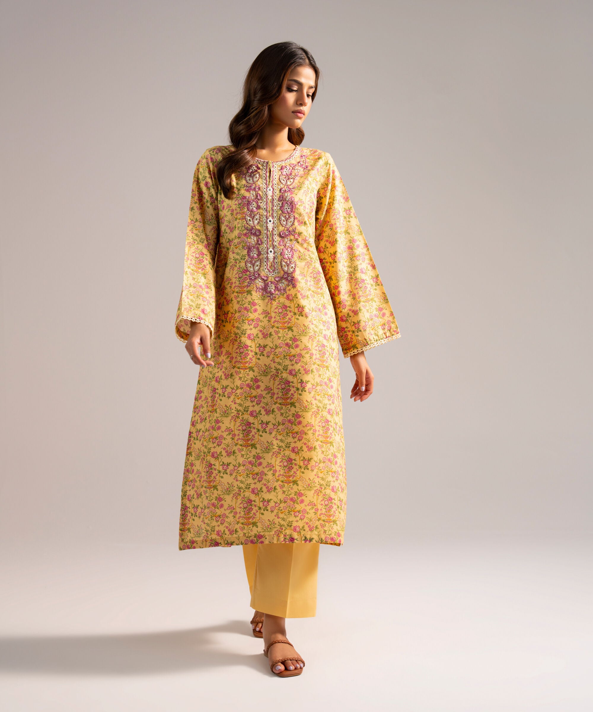 Sapphire - 2 Piece - Embroidered Zari Lawn Suit