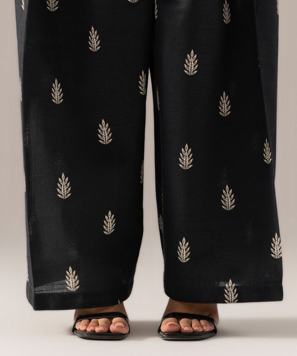 Women's RTW Printed Black Khaddar trouser