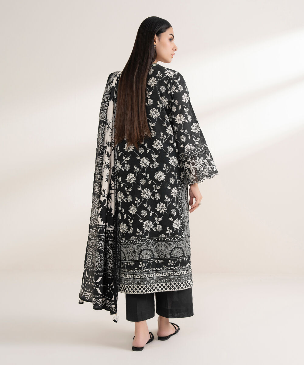 Women's RTW Khaddar Embroidered Black 3 Piece Suit