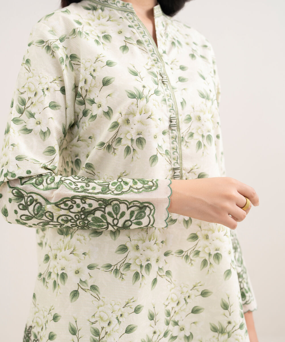 Women's Unstitched Zari Lawn Embroidered Off White 3 Piece Suit