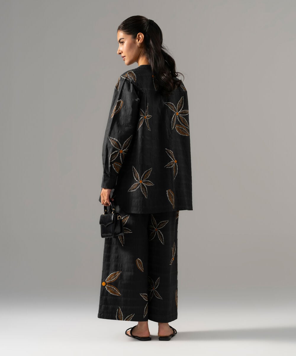 Women's RTW Seersucker Printed Black 2 Piece Suit
